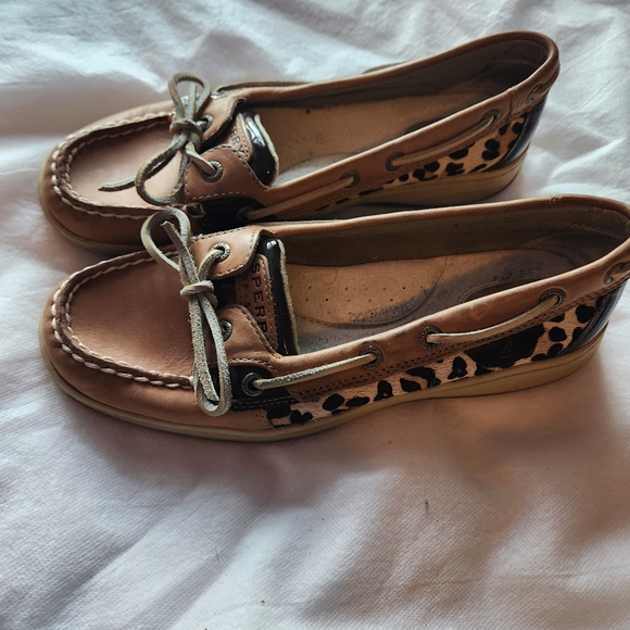 Women's Sperry Slip On Loafers Size 9 - Picture 2 of 3